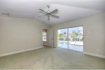 409 SW 7th St, Cape Coral, FL 33991 - Photo 8