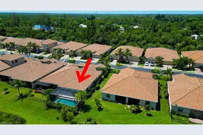 8260 Venetian Pointe Dr, Fort Myers, FL 33908 - Photo 44