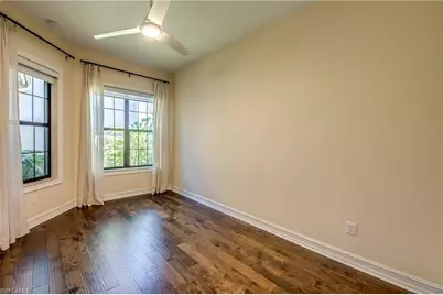 8260 Venetian Pointe Dr, Fort Myers, FL 33908 - Photo 28