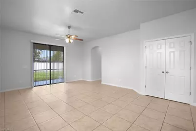 820 SW 9th Ave, Cape Coral, FL 33991 - Photo 6