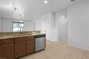 820 SW 9th Ave, Cape Coral, FL 33991 - Photo 4