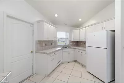 4149 SW 7th Pl #4201, Cape Coral, FL 33914 - Photo 10
