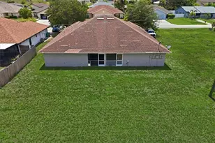 4149 SW 7th Pl, Cape Coral, FL 33914 - Photo 4
