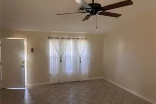 1015 SE 25th Terrace, Cape Coral, FL 33904 - Photo 4