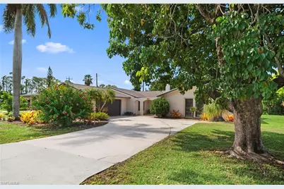 2456 Chandler Ave, Fort Myers, FL 33907 - Photo 2