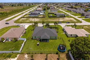1605 NW 23rd St, Cape Coral, FL 33993 - Photo 28