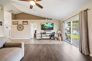 1605 NW 23rd St, Cape Coral, FL 33993 - Photo 8