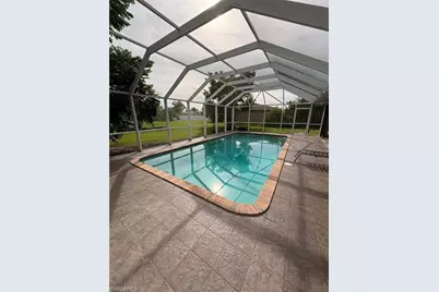 1124 SE 4th St, Cape Coral, FL 33990 - Photo 12