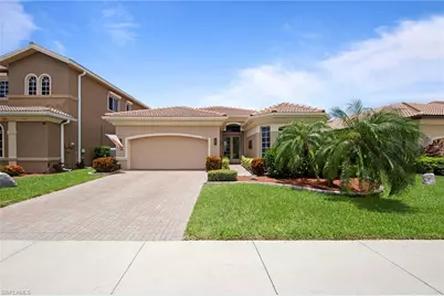 15586 Alton Dr, Fort Myers, FL 33908 - Photo 2