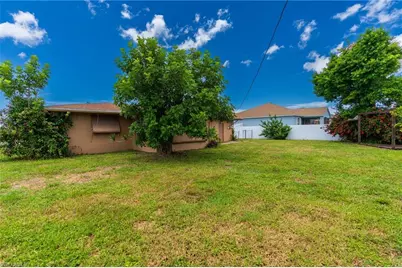 235 SE 45th St, Cape Coral, FL 33904 - Photo 6