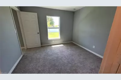 3002 NE 7th Ave, Cape Coral, FL 33909 - Photo 6