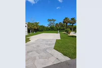 19681 Summerlin #423 Rd, Fort Myers, FL 33908 - Photo 2
