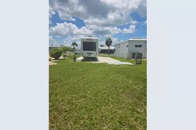 19681 Summerlin #423 Rd, Fort Myers, FL 33908 - Photo 6