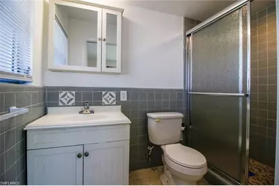 5302 Malibu Ct, Cape Coral, FL 33904 - Photo 10