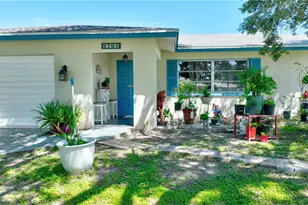 1701 Ridgecrest St, Lehigh Acres, FL 33936 - Photo 6