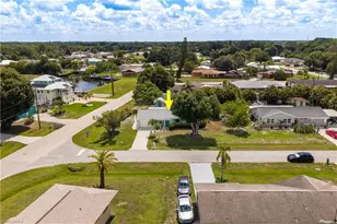 2138 Dominica Ave, Fort Myers, FL 33905 - Photo 32