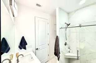 424 SW 26th Ave, Cape Coral, FL 33991 - Photo 16