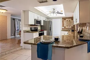 6113 Deer Run, Fort Myers, FL 33908 - Photo 12