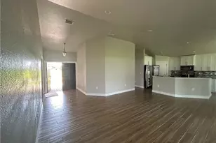 2412 NW 8th Pl, Cape Coral, FL 33993 - Photo 4