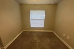 2412 NW 8th Pl, Cape Coral, FL 33993 - Photo 10