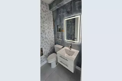 7510 Rockefeller Dr, Naples, FL 34119 - Photo 30