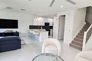 7510 Rockefeller Dr, Naples, FL 34119 - Photo 14