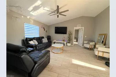 100 NW 13th Pl, Cape Coral, FL 33993 - Photo 6