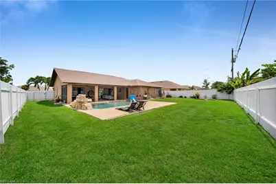 203 SE 16th Ter, Cape Coral, FL 33990 - Photo 24