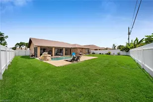 203 SE 16th Terrace, Cape Coral, FL 33990 - Photo 24