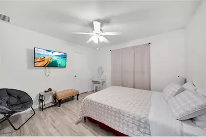 203 SE 16th Ter, Cape Coral, FL 33990 - Photo 16