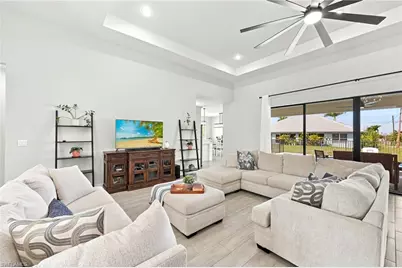 2830 NW 46th Pl, Cape Coral, FL 33993 - Photo 10