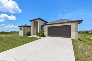 2830 NW 46th Pl, Cape Coral, FL 33993 - Photo 4