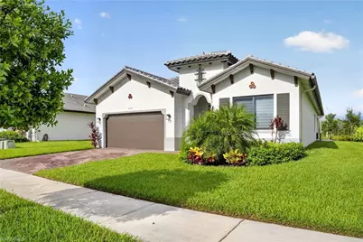 4978 Jovanne St, Immokalee, FL 34142 - Photo 2