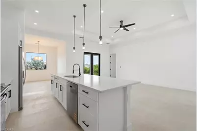 227 NE 15th St, Cape Coral, FL 33909 - Photo 18
