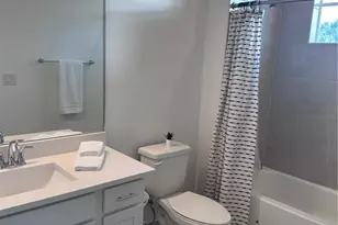 26430 Coco Cay Cir, Bonita Springs, FL 34135 - Photo 18