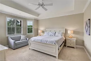 4700 Yacht Harbor Dr, Naples, FL 34112 - Photo 10