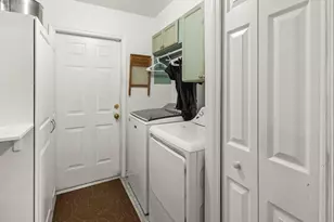 1209 NW 25th Pl, Cape Coral, FL 33993 - Photo 30