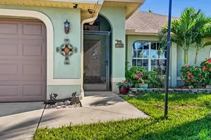 1209 NW 25th Pl, Cape Coral, FL 33993 - Photo 6
