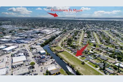 1102 SE 13th Ave, Cape Coral, FL 33990 - Photo 16