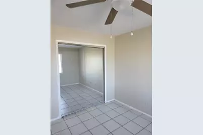 3705 SW Santa Barbara Pl, Cape Coral, FL 33914 - Photo 14