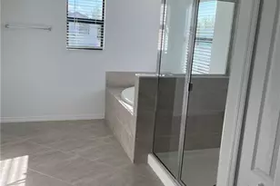 14543 Cantabria Dr, Fort Myers, FL 33905 - Photo 16