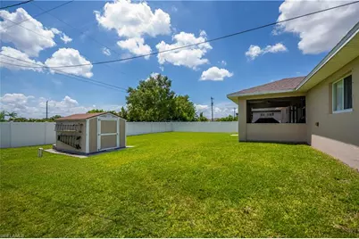 2125 NE 10th Ave, Cape Coral, FL 33909 - Photo 24