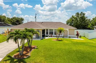 2125 NE 10th Ave, Cape Coral, FL 33909 - Photo 1