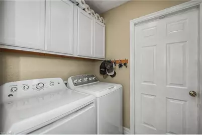 2125 NE 10th Ave, Cape Coral, FL 33909 - Photo 18
