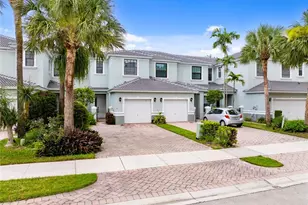 14617 Sutherland Ave, Naples, FL 34119 - Photo 2