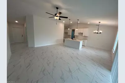 809 Knox Ave S, Lehigh Acres, FL 33974 - Photo 6