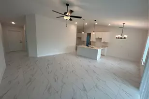 809 Knox Ave S, Lehigh Acres, FL 33974 - Photo 6