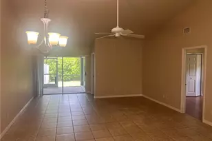 4618 SW 7th Pl, Cape Coral, FL 33914 - Photo 4