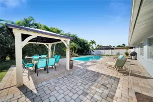 616 El Dorado Pkwy E, Cape Coral, FL 33904 - Photo 4