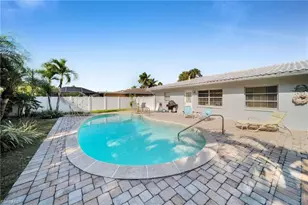 616 El Dorado Pkwy E, Cape Coral, FL 33904 - Photo 24
